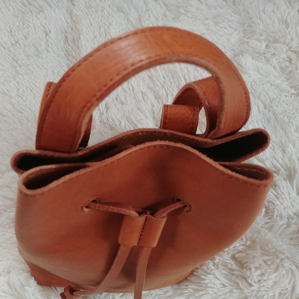 SOLD Madewell The Somerset Mini Backpack - Picture 7 of 8